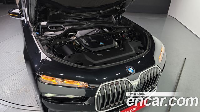 BMW 7-Series 740d xDrive Design Pure Excellence