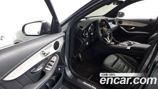 Mercedes-Benz GLC-Class GLC300 4MATIC Premium