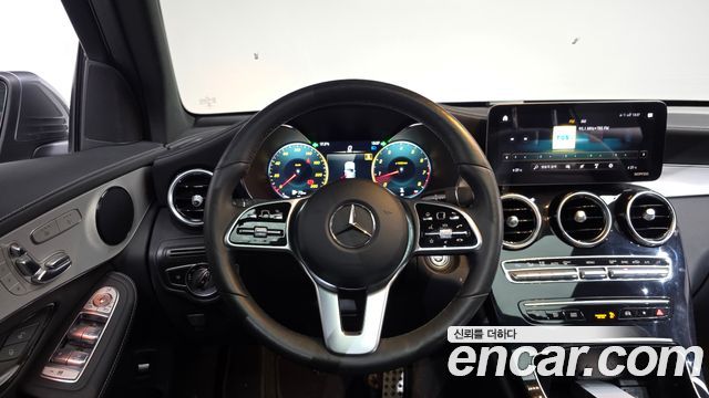 Mercedes-Benz GLC-Class GLC300 4MATIC Premium