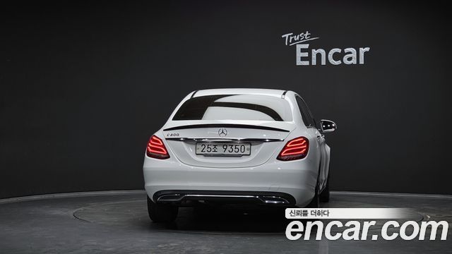 Mercedes-Benz C-Class C200 Avantgarde