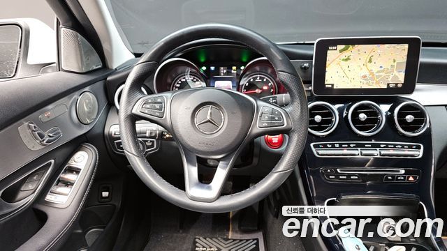 Mercedes-Benz C-Class C200 Avantgarde