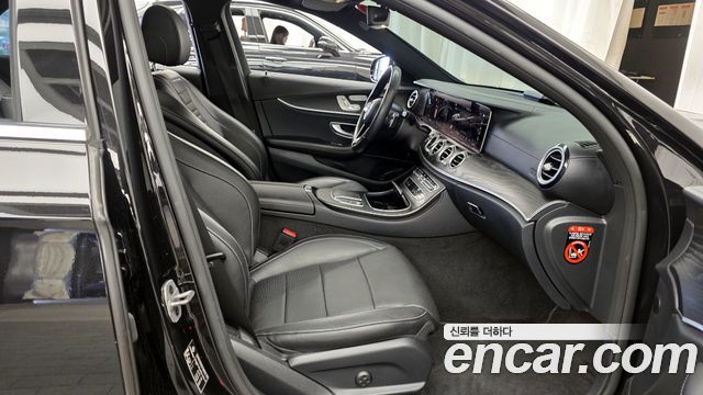 Mercedes-Benz E-Class E250 AMG Line