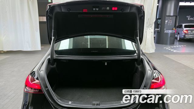 Mercedes-Benz E-Class E250 AMG Line