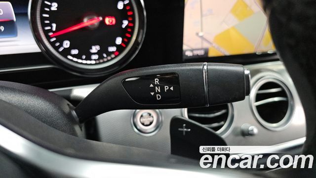 Mercedes-Benz E-Class E300 Avantgarde