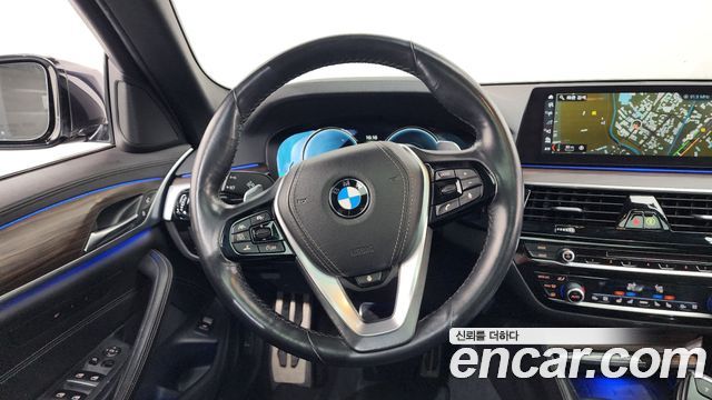BMW 5-Series 530i xDrive M Sport Package Plus