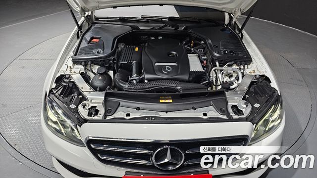 Mercedes-Benz E-Class E250 Avantgarde