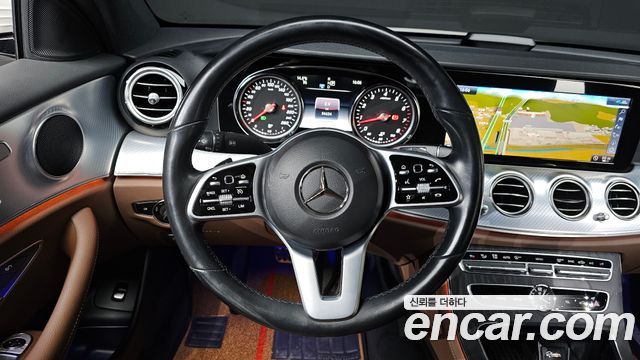 Mercedes-Benz E-Class E250 Avantgarde