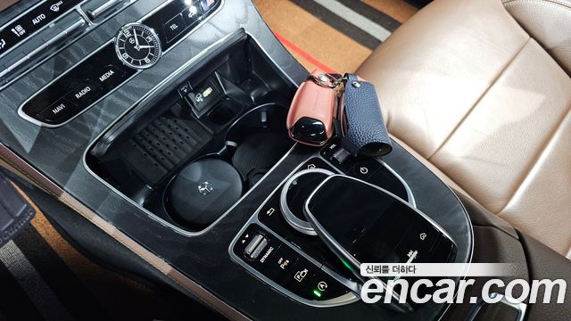 Mercedes-Benz E-Class E250 Avantgarde