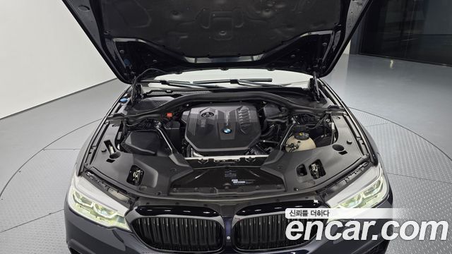 BMW 5-Series 530d M Sport Package