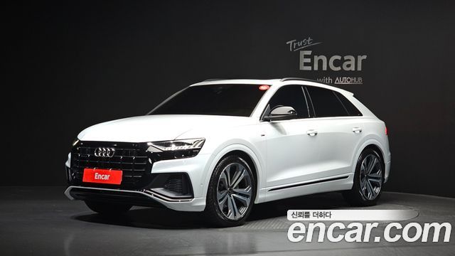 Audi Q8 55 TFSI Quattro Premium