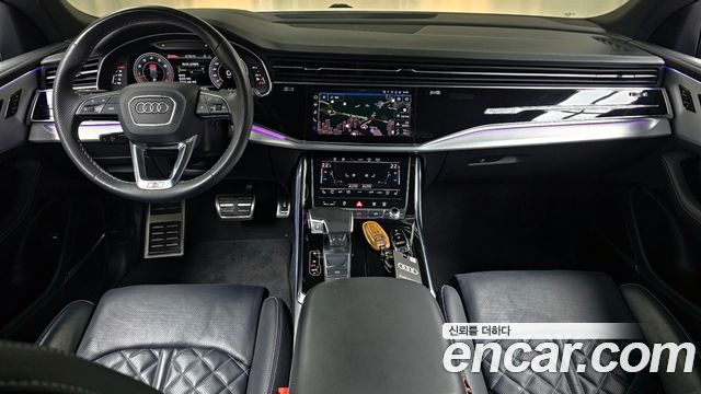 Audi Q8 55 TFSI Quattro Premium