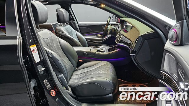 Mercedes-Benz S-Class Maybach S560 4MATIC