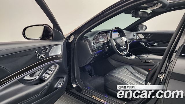 Mercedes-Benz S-Class S500L