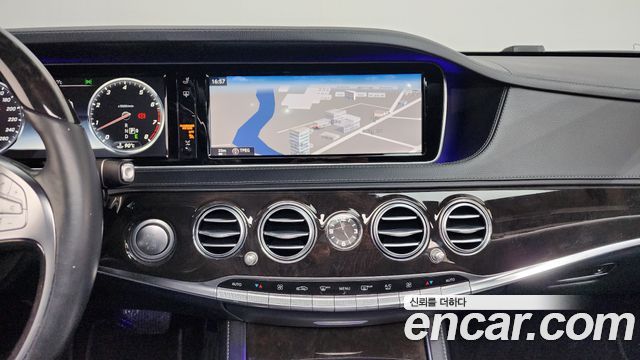 Mercedes-Benz S-Class S500L