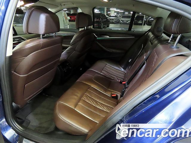 BMW 5-Series 520d xDrive Luxury Plus