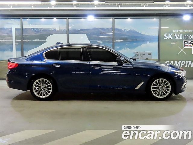BMW 5-Series 520d xDrive Luxury Plus