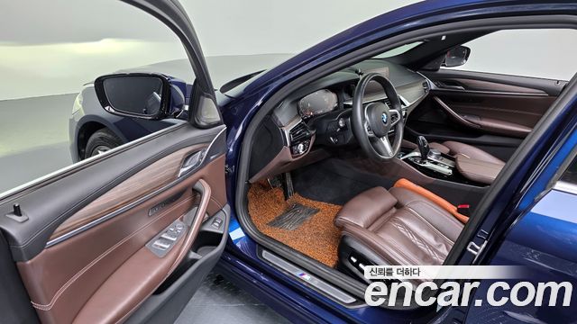 BMW 5-Series 520i M Sport