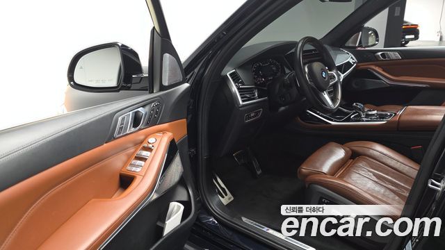 BMW X7 M50i 6STR