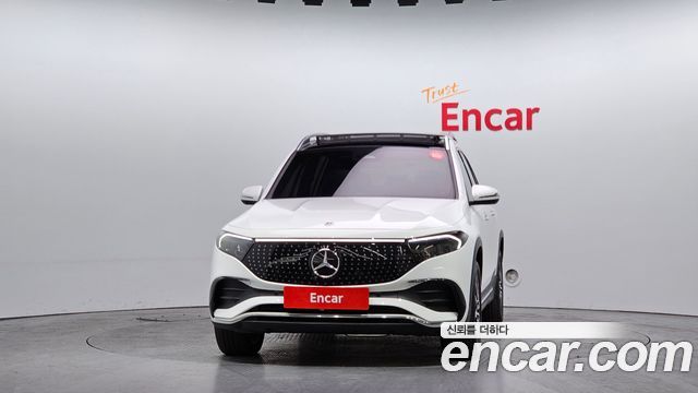 Mercedes-Benz EQB EQB300 4MATIC AMG Line