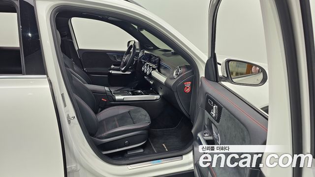 Mercedes-Benz EQB EQB300 4MATIC AMG Line