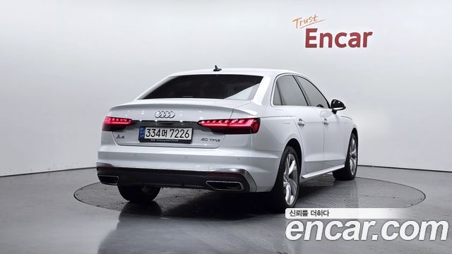Audi A4 40 TFSI Premium