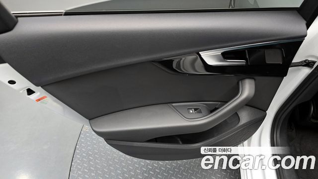 Audi A4 40 TFSI Premium