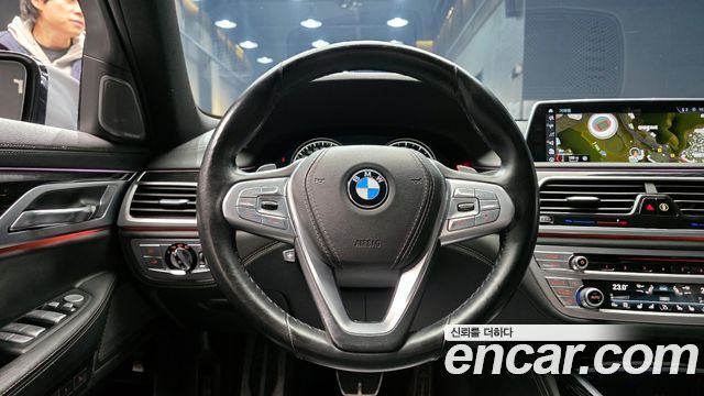 BMW 7-Series 740Li xDrive M Sport Package