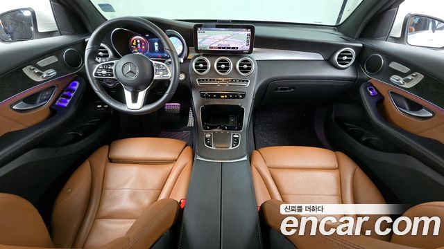 Mercedes-Benz GLC-Class GLC300e 4MATIC Coupe