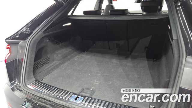 Audi Q8 55 TFSI Quattro Premium