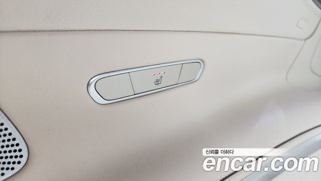 Mercedes-Benz S-Class S400 4MATIC Coupe