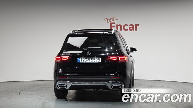Mercedes-Benz GLB-Class GLB250 4MATIC