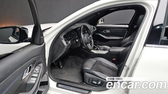 BMW 3-Series 320d M Sport