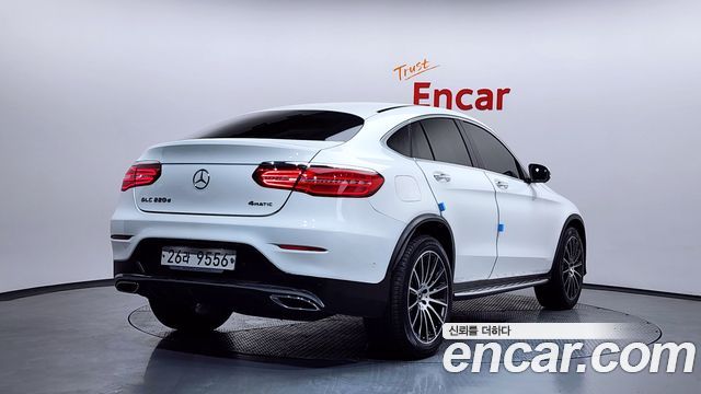 Mercedes-Benz GLC-Class GLC220 d 4MATIC Premium Coupe