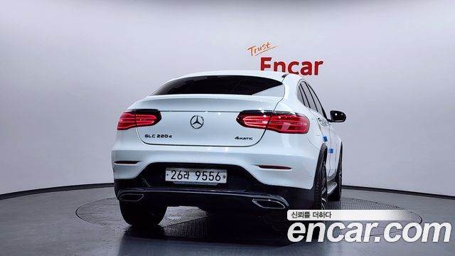 Mercedes-Benz GLC-Class GLC220 d 4MATIC Premium Coupe