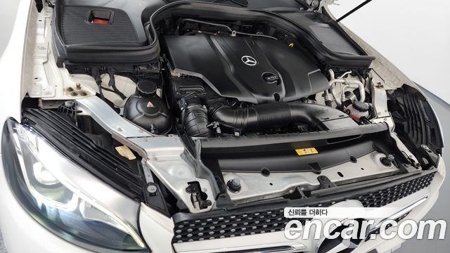 Mercedes-Benz GLC-Class GLC220 d 4MATIC Premium Coupe