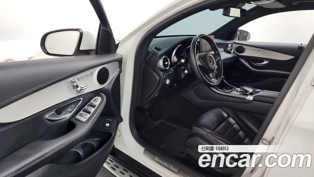 Mercedes-Benz GLC-Class GLC220 d 4MATIC Premium Coupe