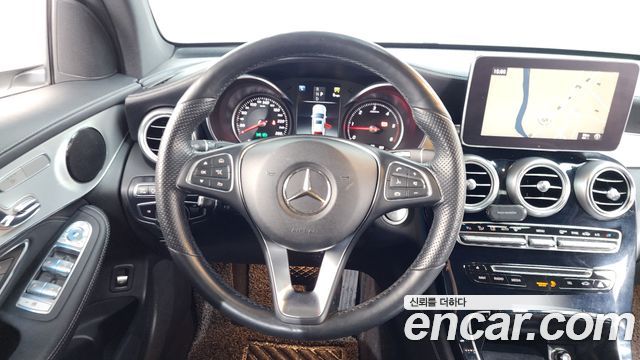 Mercedes-Benz GLC-Class GLC220 d 4MATIC Premium Coupe