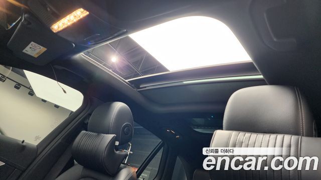 Mercedes-Benz GLC-Class GLC300e 4MATIC