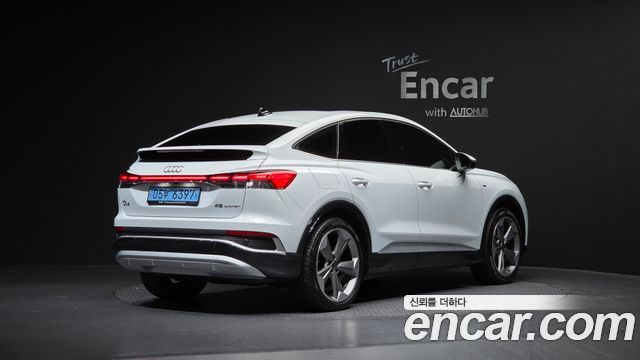 Audi Q4 e-tron 45 Premium Sportback