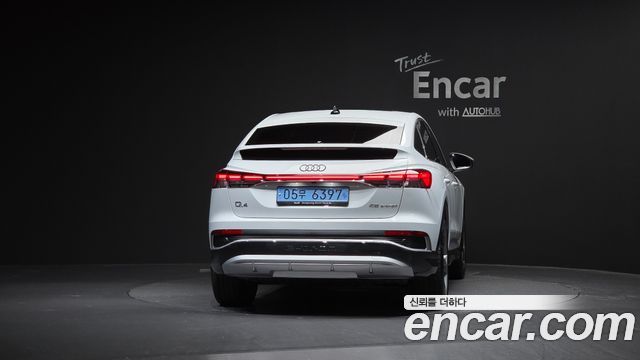 Audi Q4 e-tron 45 Premium Sportback