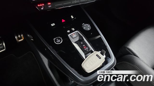 Audi Q4 e-tron 45 Premium Sportback