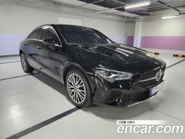 Mercedes-Benz CLA-Class CLA250 4MATIC Progressive
