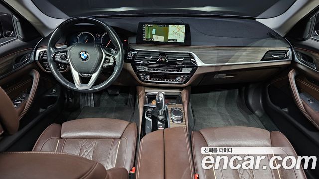 BMW 5-Series 530i xDrive Luxury Plus
