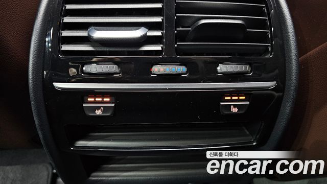 BMW 5-Series 530i xDrive Luxury Plus
