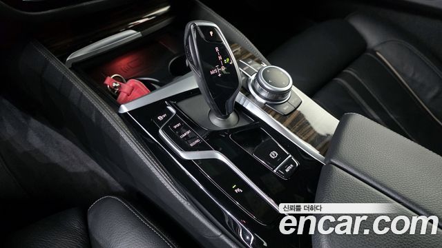 BMW 5-Series 520i M Sport