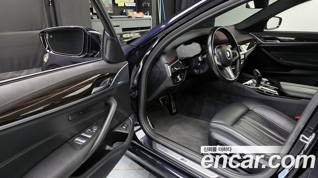 BMW 5-Series 520i M Sport