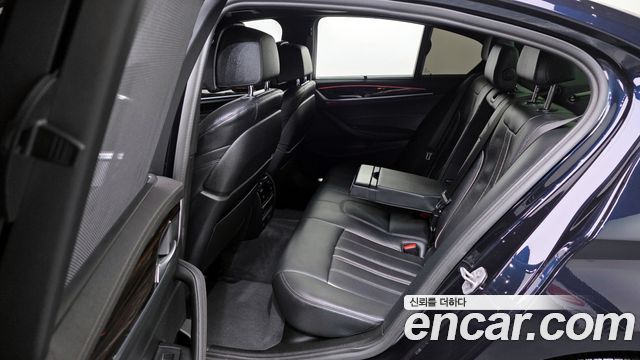 BMW 5-Series 520i M Sport