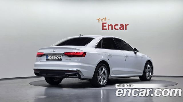 Audi A4 35 TDI Premium