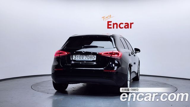 Mercedes-Benz A-Class A220 Hatchback