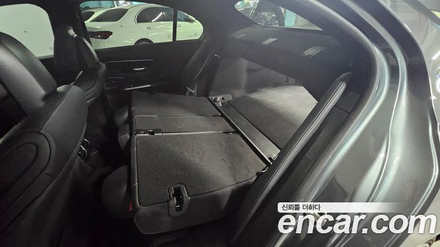 Mercedes-Benz C-Class C300 AMG Line